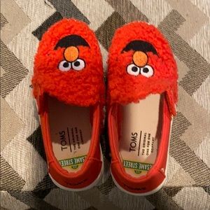 Elmo Shoes
